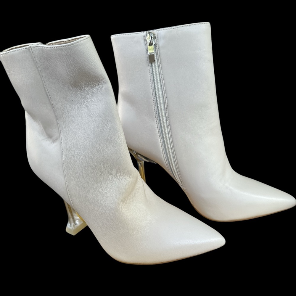 Elegant White Ankle Boots